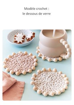 Télécharger le livre :  Modèle crochet : le dessous de verre