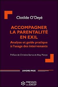 Télécharger le livre : Accompagner la parentalité en exil