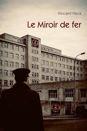 Téléchargez le livre :  Le Miroir de fer