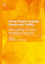 Télécharger le livre :  Young People Shaping Democratic Politics