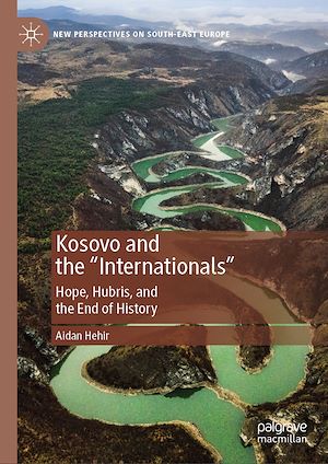 Téléchargez le livre :  Kosovo and the "Internationals"