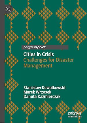 Téléchargez le livre :  Cities in Crisis