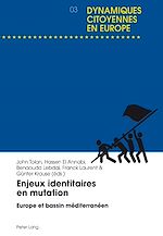 Télécharger le livre :  Enjeux identitaires en mutation