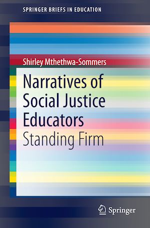 Téléchargez le livre :  Narratives of Social Justice Educators