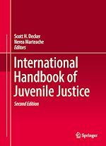 Télécharger le livre :  International Handbook of Juvenile Justice