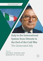 Télécharger le livre :  Italy in the International System from Détente to the End of the Cold War