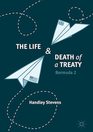 Téléchargez le livre :  The Life and Death of a Treaty