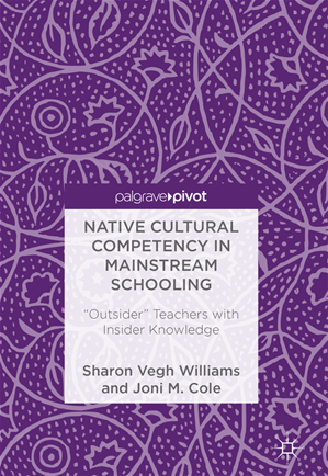 Téléchargez le livre :  Native Cultural Competency in Mainstream Schooling