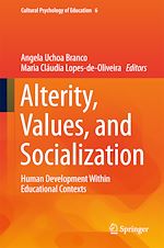 Télécharger le livre :  Alterity, Values, and Socialization