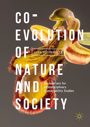 Téléchargez le livre :  Co-Evolution of Nature and Society