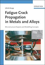 Télécharger le livre :  Fatigue Crack Propagation in Metals and Alloys
