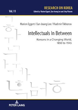 Télécharger le livre :  Intellectuals in Between