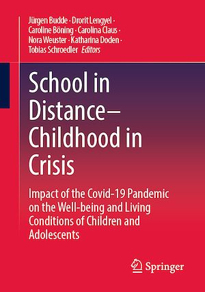 Télécharger le livre :  School in Distance – Childhood in Crisis