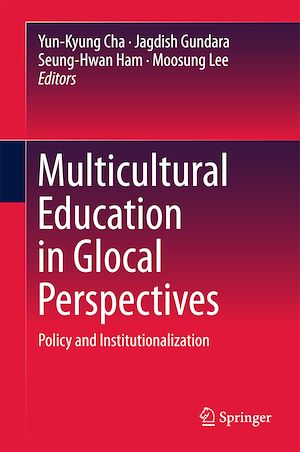 Téléchargez le livre :  Multicultural Education in Glocal Perspectives