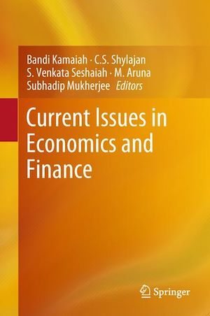 Téléchargez le livre :  Current Issues in Economics and Finance