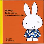 Télécharger le livre :  Miffy fête son anniversaire